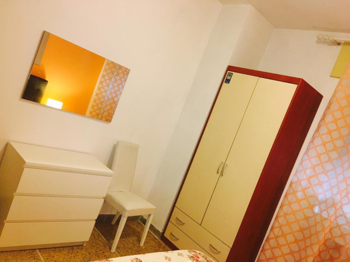 Pearl Pisa Guest House Room photo